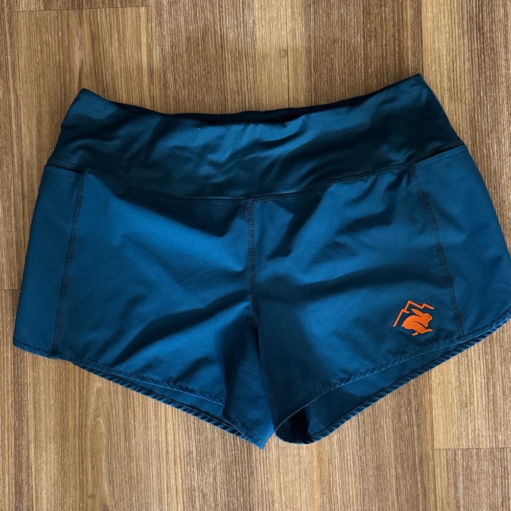 Rabbit Summit Chasers shorts Size L